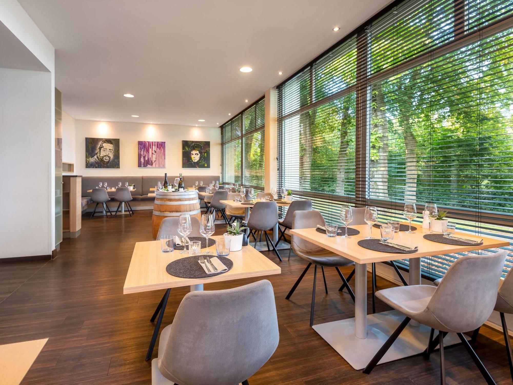 Mercure Hotel Bielefeld Johannisberg Экстерьер фото