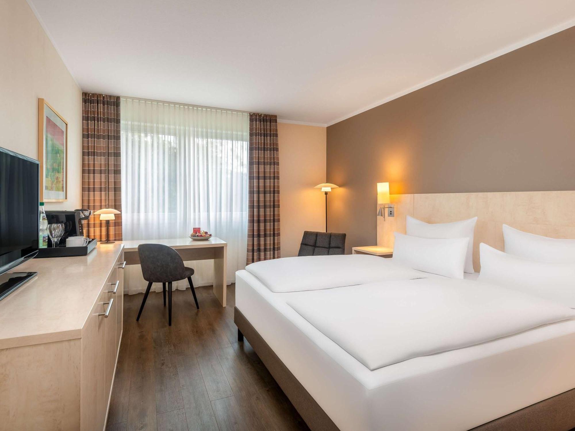 Mercure Hotel Bielefeld Johannisberg Экстерьер фото